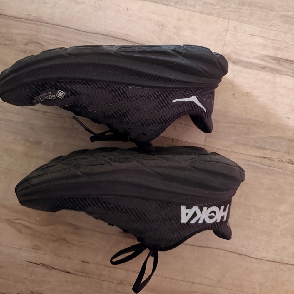 Hoka women’s Black Athletic Shoes